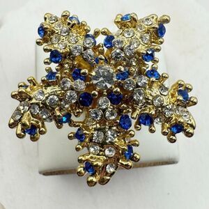 Scaasi Signed Large Sparkling Crystal Starfish Ring Size 5.5 Blue Gold Cocktail